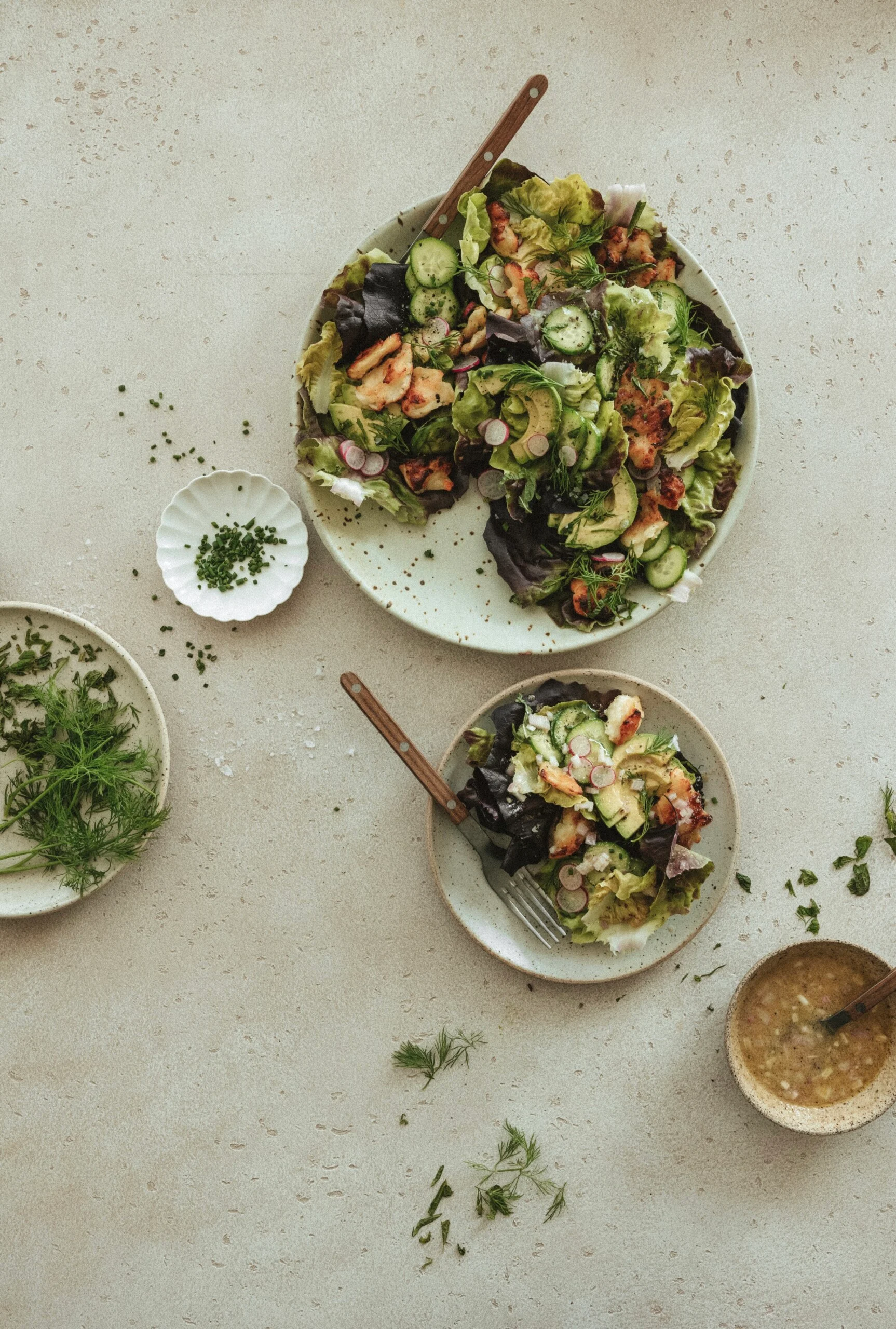 crispy halloumi salad_spring dinner ideas